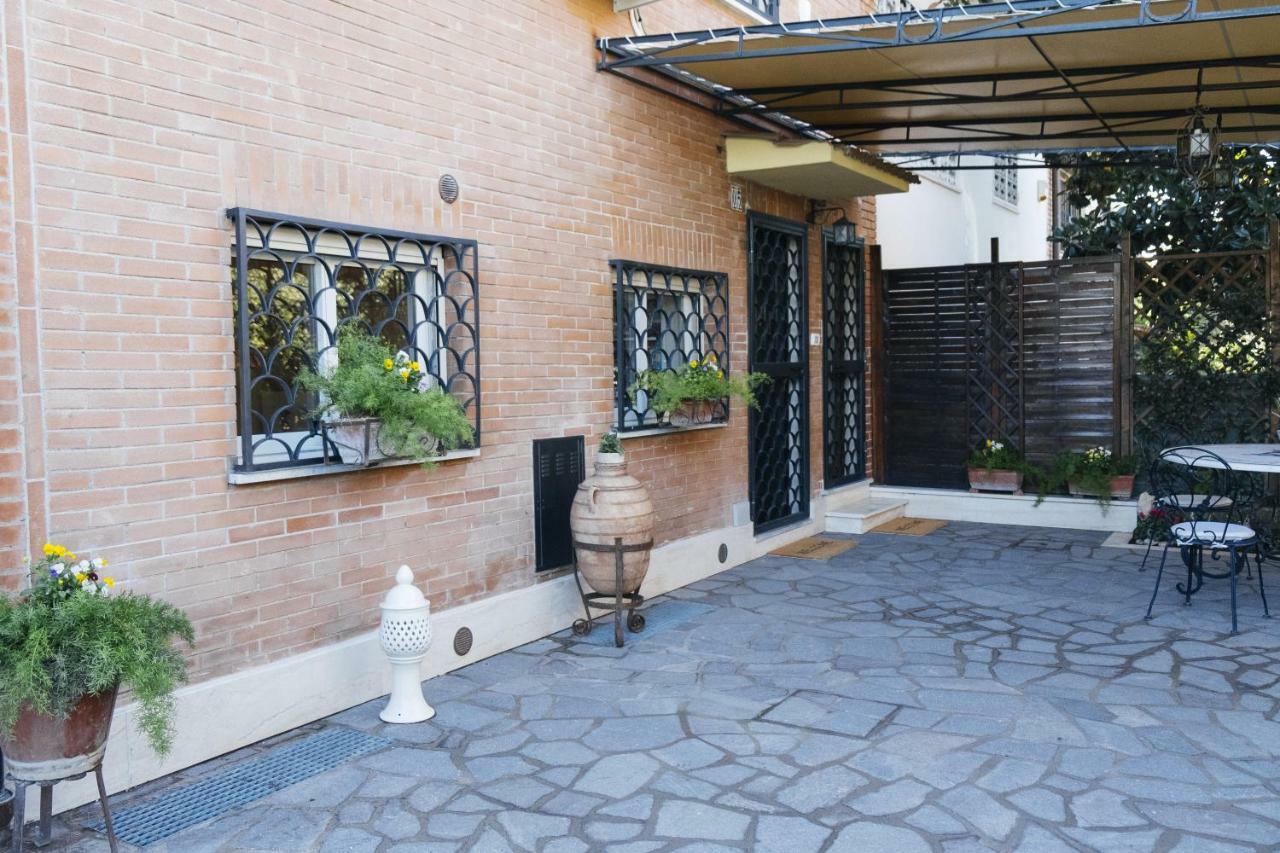 B&B Fontanelle Romane Rome Exterior photo