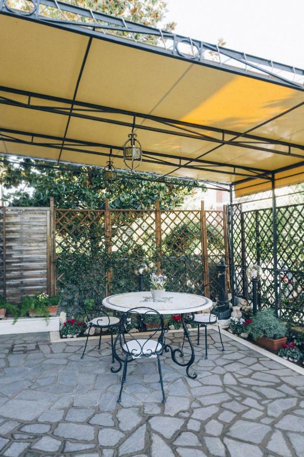B&B Fontanelle Romane Rome Exterior photo